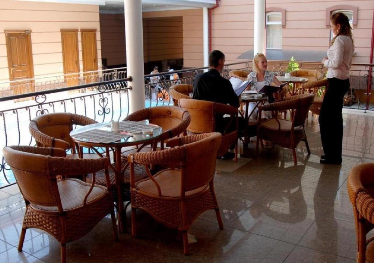 Hotel BEK Taschkent Exterior foto