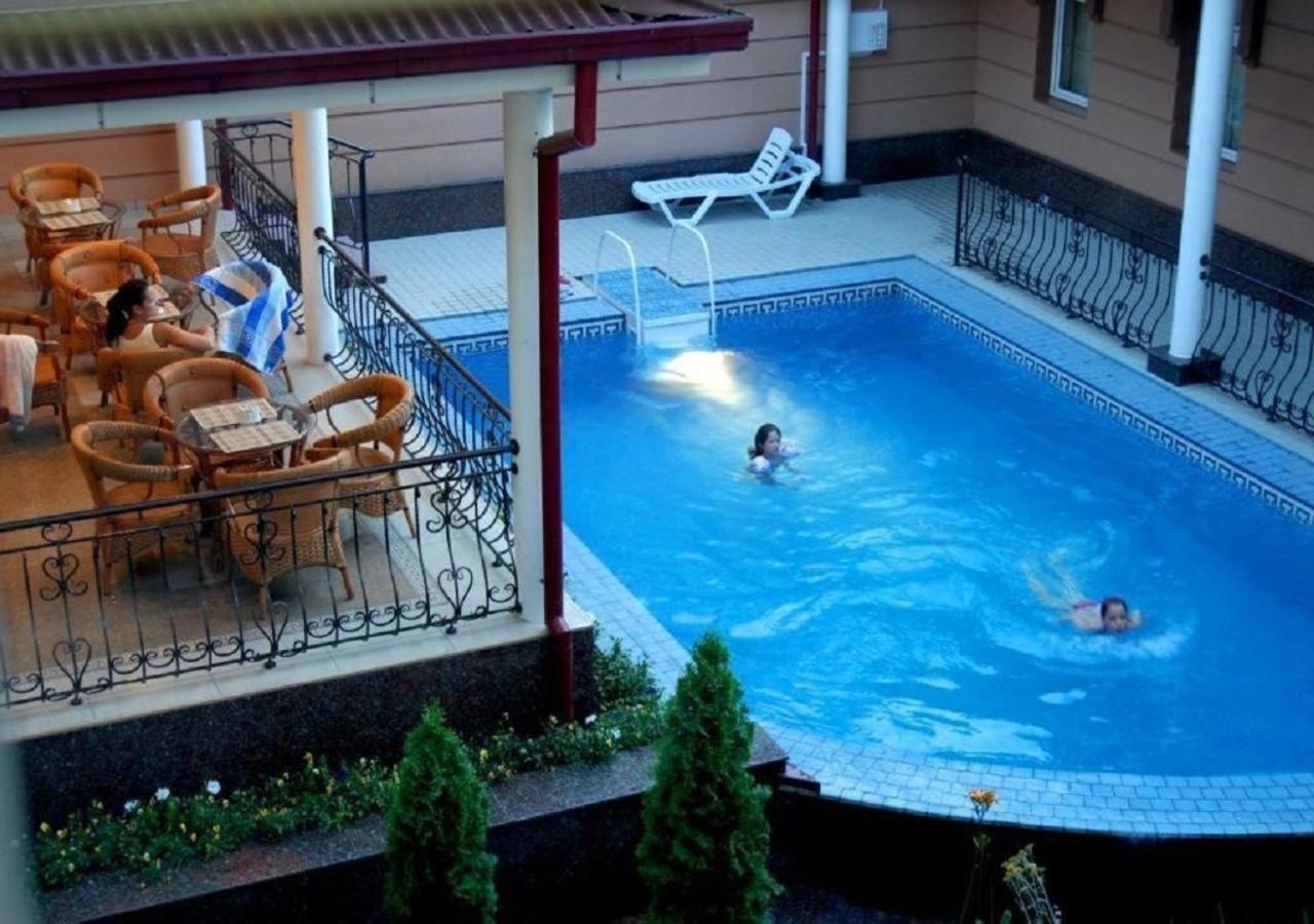 Hotel BEK Taschkent Exterior foto
